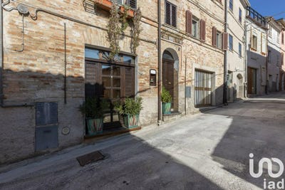 /international/it/montefano-marche-310107921062/