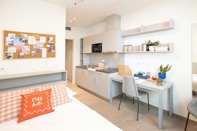 /international/it/viale-della-toscana-florence-tuscany-310107520642/
