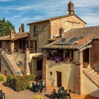 /international/it/castiglione-del-lago-umbria-310120564750/