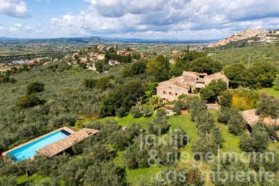 /international/it/trevi-umbria-310098735481/