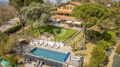 /international/it/umbertide-umbria-310107239120/