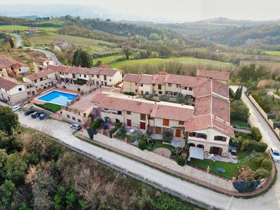 /international/it/collazzone-umbria-310103999070/