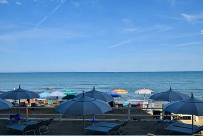 /international/it/san-vincenzo-tuscany-310106837743/