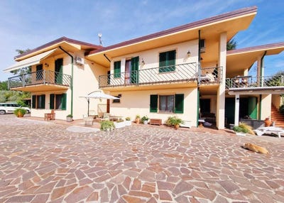 /international/it/lucca-tuscany-310108325583/