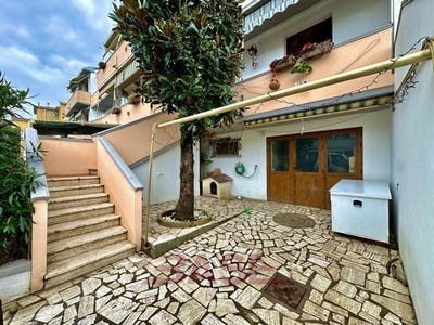 /international/it/via-chiusa-madonna-bibbona-tuscany-310108272753/