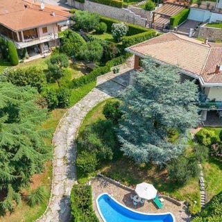 /international/it/grezzana-veneto-310107760720/