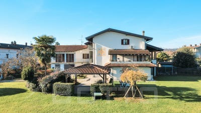 /international/it/via-stazione-16-marano-ticino-piedmont-310108808733/