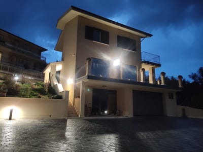 /international/it/via-f-ferrazzi-1-00024-castel-madama-rm-italy-castel-madama-lombardy-310120024058/