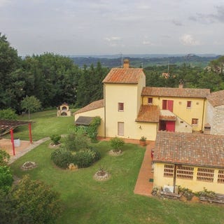 /international/it/casciana-terme-tuscany-310108839269/