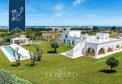 /international/it/fasano-sicily-310108375532/