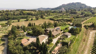 /international/it/montepulciano-tuscany-310108276405/