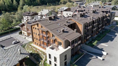 /international/it/courmayeur-aosta-310105304122/