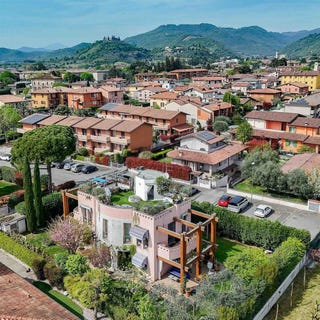 /international/it/gussago-lombardy-310108838879/