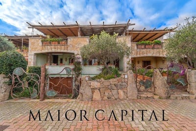 /international/it/arzachena-sardinia-310108315983/