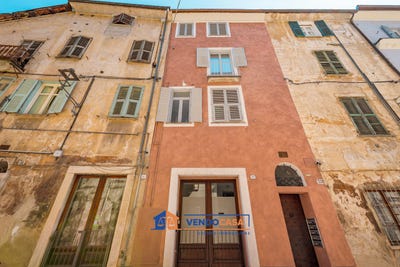 /international/it/via-vico-piazza-umbria-310108373538/