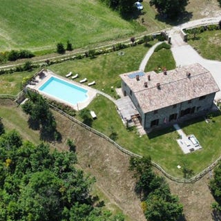 /international/it/pietralunga-umbria-310107648993/