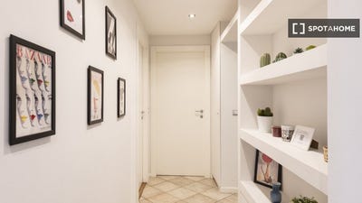 /international/it/milan-lombardy-310108670009/