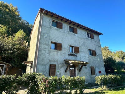 /international/it/livorno-tuscany-310108324879/