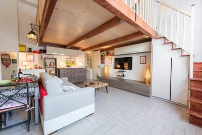 /international/it/via-bartolomeo-scala-florence-tuscany-310093879355/