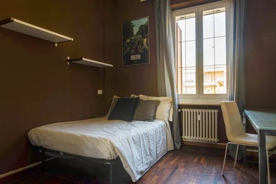 /international/it/piazza-umanitaria-milan-lombardy-310101227997/