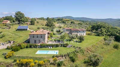 /international/it/montegabbione-umbria-120086179533/