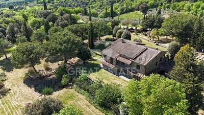 /international/it/sinalunga-tuscany-120098199832/