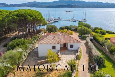 /international/it/arzachena-sardinia-310108316709/