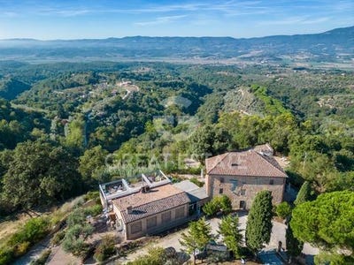 /international/it/citta-della-pieve-umbria-310103689097/