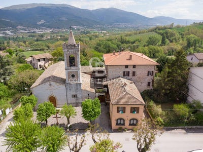 /international/it/via-dei-maggiaioli-5-gualdo-tadino-friuli-venezia-giulia-310109578595/