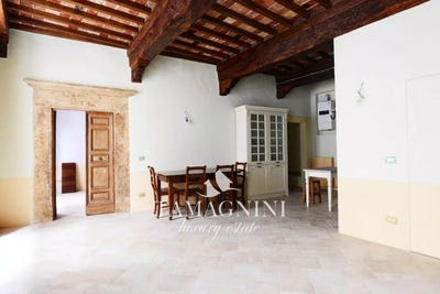 /international/it/sarteano-tuscany-310108454275/