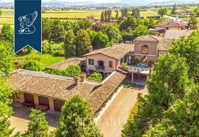 /international/it/carpaneto-piacentino-emilia-romagna-310105970081/