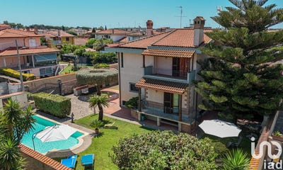 /international/it/lavinio-lido-di-enea-lazio-310100792982/