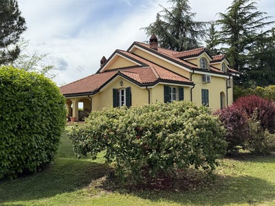 /international/it/acqui-terme-piedmont-310108431057/