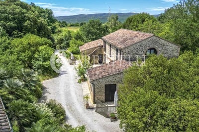 /international/it/massa-marittima-tuscany-310104508086/