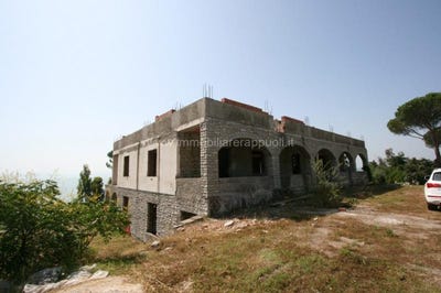/international/it/tuoro-sul-trasimeno-umbria-120059761346/