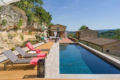 /international/it/san-gimignano-tuscany-310108764905/