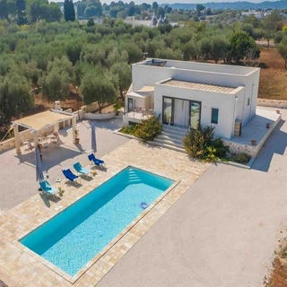 /international/it/cisternino-apulia-310107451008/