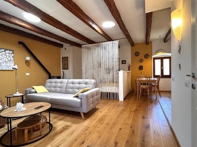 /international/it/villa-opicina-friuli-venezia-giulia-310108048823/