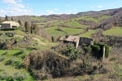 /international/it/umbertide-umbria-120090165320/