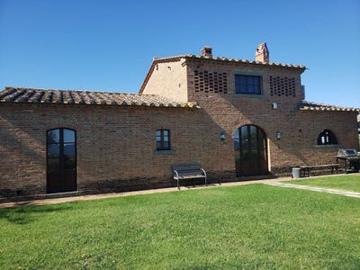 /international/it/arezzo-tuscany-310108320999/