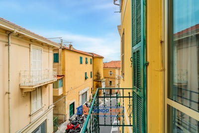 /international/it/12-via-costiglioli-sanremo-liguria-310109019360/