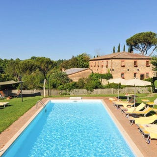 /international/it/monteroni-d-arbia-tuscany-310107980100/