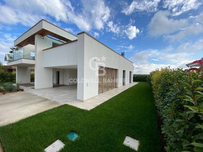 /international/it/via-mantova-74-peschiera-del-garda-veneto-310095193437/