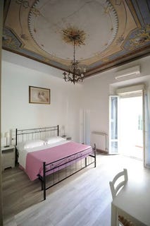 /international/it/via-di-monte-oliveto-florence-tuscany-310093819293/