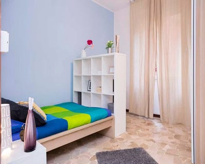 /international/it/largo-cavalieri-di-malta-milan-lombardy-310108559025/