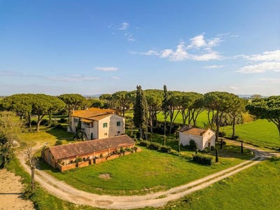 /international/it/via-santo-stefano-porto-santo-stefano-tuscany-310096796535/