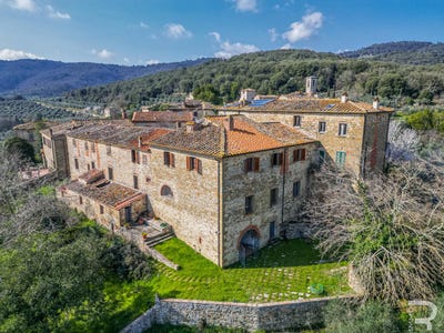 /international/it/bucine-bucine-tuscany-310106822556/