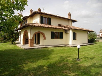 /international/it/arezzo-tuscany-310108325287/
