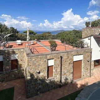 /international/it/castiglione-della-pescaia-tuscany-310110359866/
