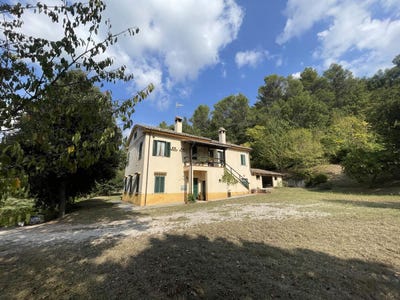 /international/it/servigliano-marche-120087930606/